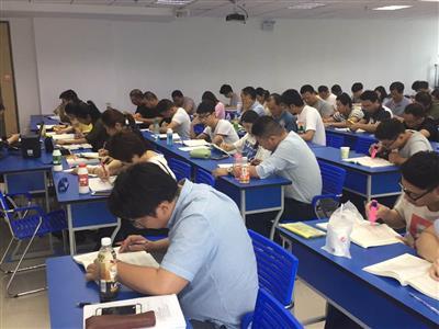 張家港二建培訓指南 解析二級建造師考試內容與職業技能提升